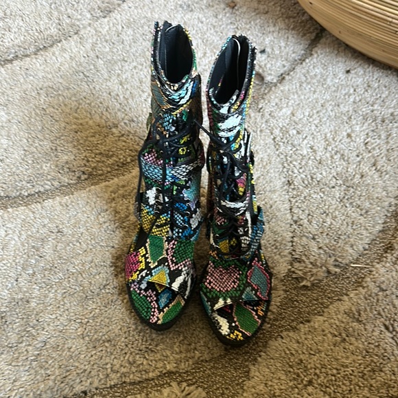 Rainbow Snakeskin Lace-Up boots - Picture 2 of 5